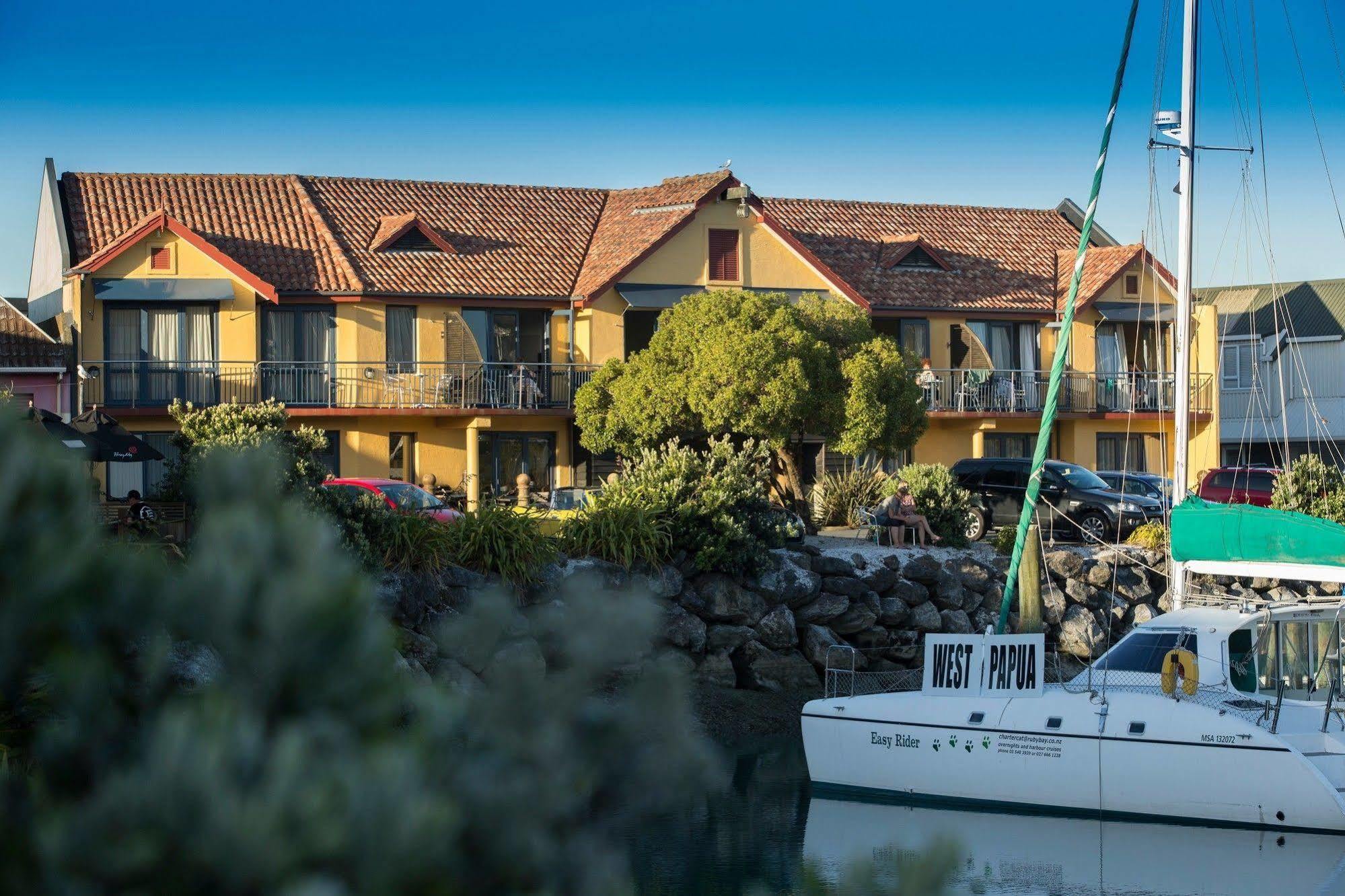 Harbourside Lodge Nelson Esterno foto